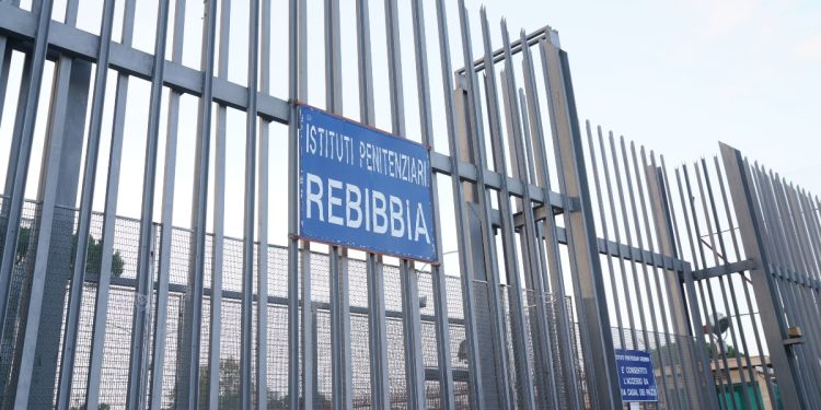 Rebibbia: un modello al collasso tra discriminazioni, sovraffollamento e il tradimento della missione riabilitativa