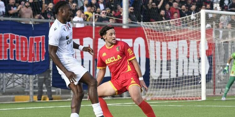 Beffa nel recupero: il Taranto si fa raggiungere in extra time dal Maglie