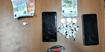 Taranto, scoperto “delivery” di cocaina: arrestato 19enne dai Falchi della Polizia di Stato