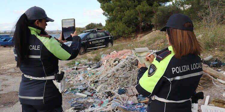 Polizia Locale, intensificati i controlli su decoro urbano e sicurezza stradale
