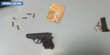 Trovato con una pistola clandestina e proiettili calibro .22: arrestato 20enne tarantino