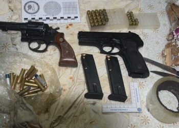 Manduria, rinvenute droga e armi: due arresti della Polizia di Stato