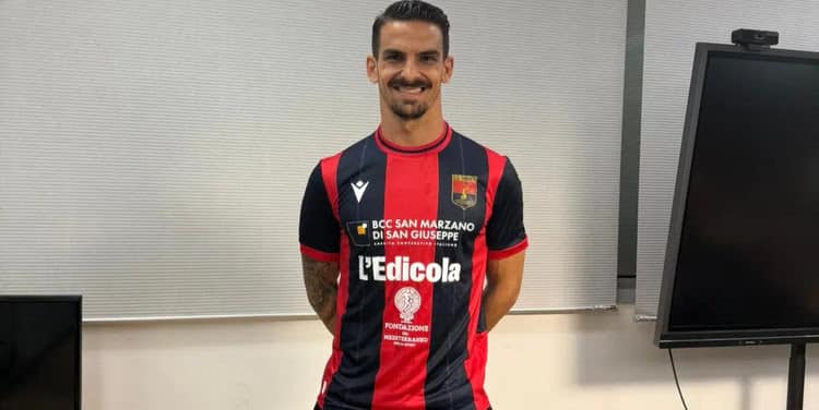 Taranto, ufficiale l’arrivo di Pablo Aguilera: nuova punta spagnola per l’attacco rossoblù