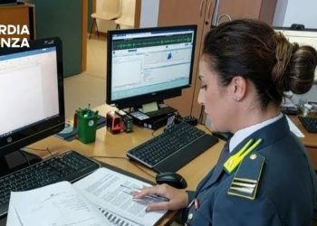 Taranto, scoperti 21 lavoratori in nero: sospese 5 attività