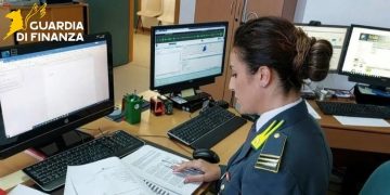 Taranto, scoperti 21 lavoratori in nero: sospese 5 attività