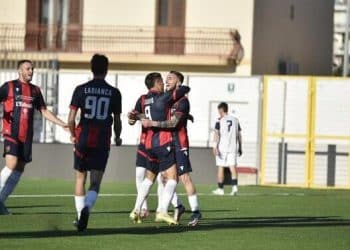 Taranto, un pari che pesa: brillano Loiodice, Losavio e Aguilera, ma la difesa affonda la squadra