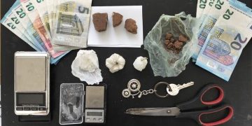 Scoperto spaccio di eroina e cocaina al rione Tamburi: arrestato 19enne dalla Polizia di Stato