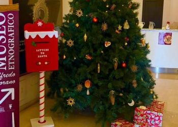 A Taranto arriva la magia del Natale: parte l’iniziativa “Una lettera per il Polo Nord”