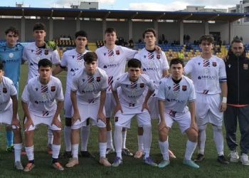 Christmas Cup 2025: spettacolo e giovani talenti in scena al “Rizzo”