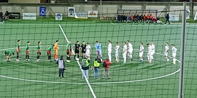 Il Taranto cade in trasferta: sconfitta 0-1 contro il Polimnia. Esonerato il tecnico Panarelli