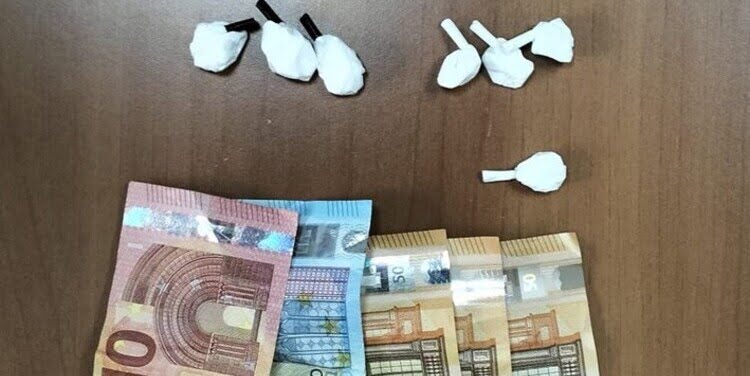 Cocaina a domicilio, arrestato 36enne tarantino dalla Polizia di Stato
