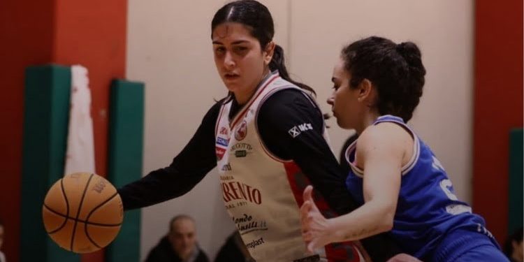 Angri più cinica nei momenti chiave: la Dinamo Taranto combatte ma si arrende 75-60