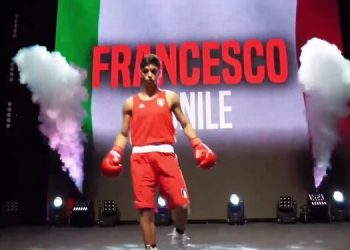 Zonile lotta con il cuore a Bangkok: l’azzurro della Boxe Fiore esce a testa altissima