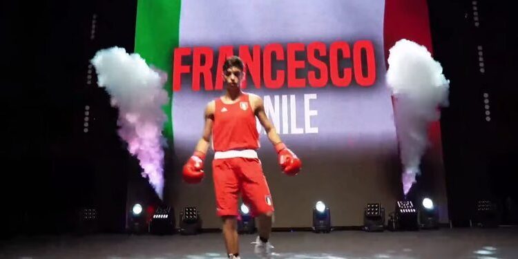 Zonile lotta con il cuore a Bangkok: l’azzurro della Boxe Fiore esce a testa altissima