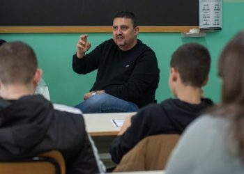 Taranto protagonista con “Città con Nelson Mandela”: grande partecipazione all’I.C.S. “G. Salvemini”