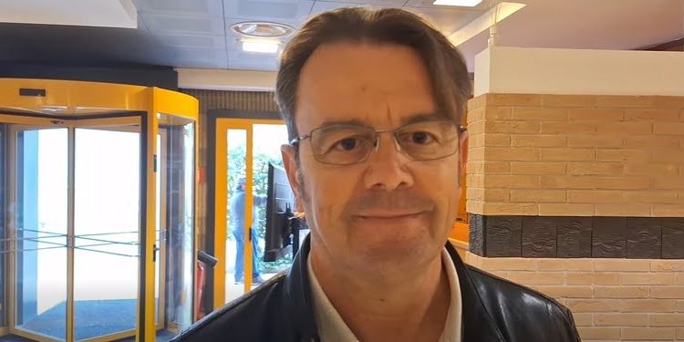 Stadio Erasmo Iacovone, lavori verso il traguardo: “Copertura quasi ultimata e gradinate completate”