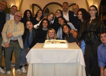 De Florio Nuovi Orizzonti, notte di festa al Faro per la storica promozione in Serie B