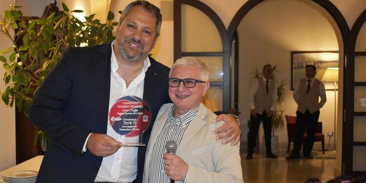 Massimiliano D’Errico guida la De Florio Nuovi Orizzonti in Serie B: il basket femminile tarantino conquista un traguardo storico