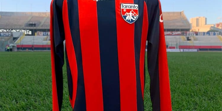 La maglia “match worn” di Garufo: un cimelio della stagione 2010/2011