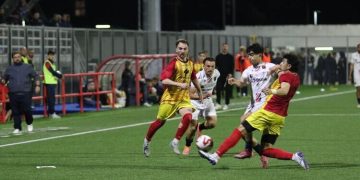 Monetti: “Felice per il gol e per i tre punti, la squadra resta compatta”