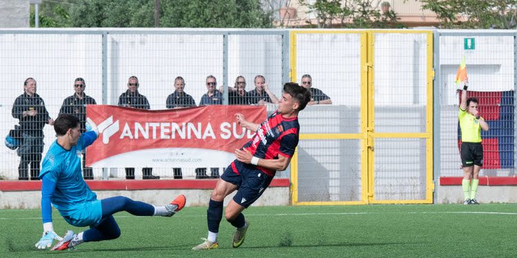 Taranto, impresa al 94’: Trombino firma la finale playoff. Le Pagelle