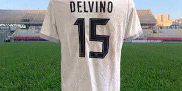 Fabio Delvino, la maglia matchworn del Taranto 2025/2026 racconta identità e sostenibilità