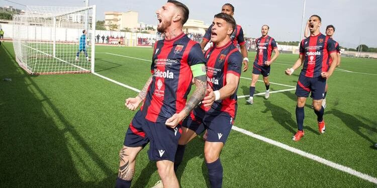 Taranto–Canosa 2-0, festa allo Stadio Italia: rossoblù alla fase nazionale