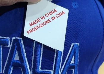 Guardia di Finanza: maxi sequestro da oltre 240mila prodotti contraffatti e non sicuri