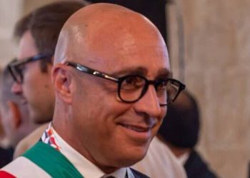 Taranto, riorganizzata la giunta: nuove deleghe dopo le dimissioni di Stamerra