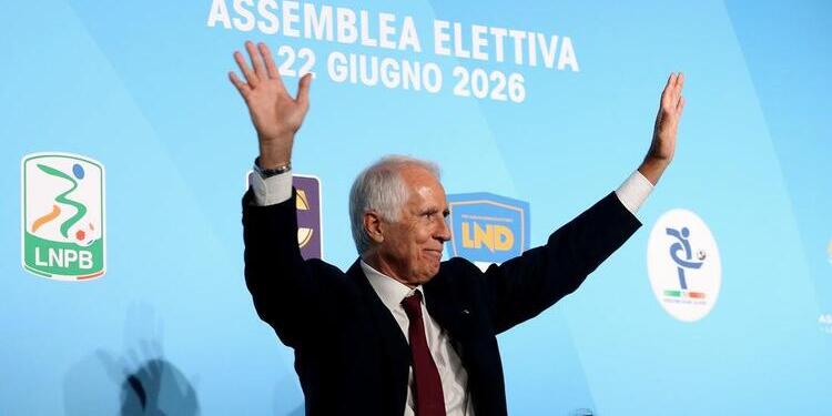 Malagò nuovo presidente della Figc con il 68,58% dei voti. Anche la SS Taranto si congratula