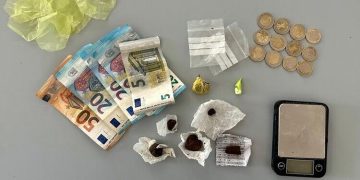 Spaccio in via Giusti, arrestato 37enne dalla Polizia di Stato