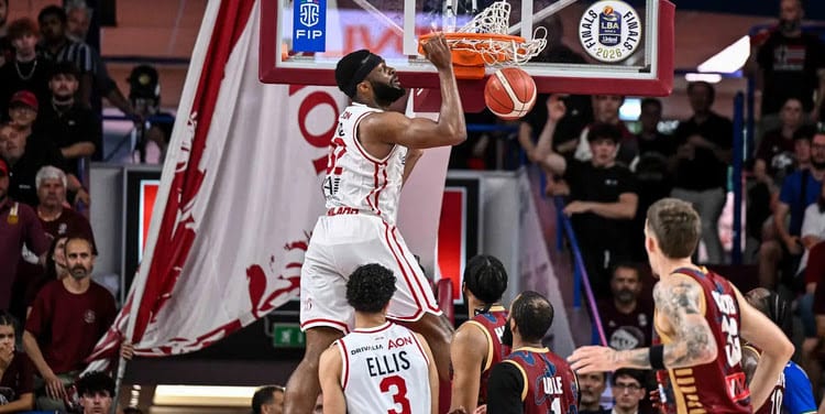 Olimpia Milano Campione d’Italia: Venezia al tappeto, è il 32° Scudetto. Triplete per Poeta