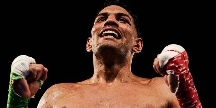 Rossetti nella storia: è di nuovo campione d’Italia dei pesi medi