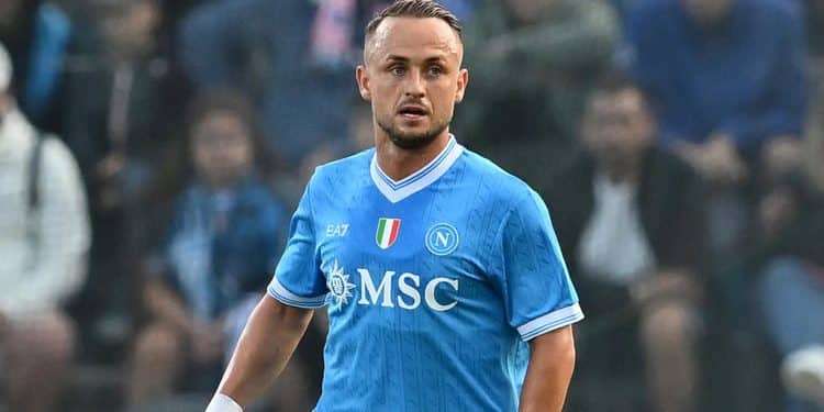 Juventus, il centrocampo nel mirino: contatti con Goretzka e Kessie, resta il sogno Lobotka