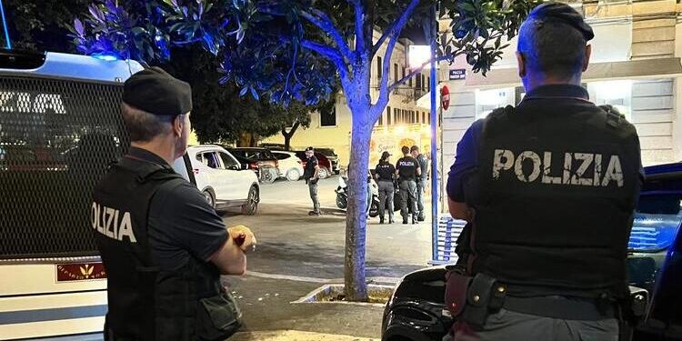Martina Franca, controlli straordinari della Polizia di Stato: un arresto e oltre 200 persone identificate