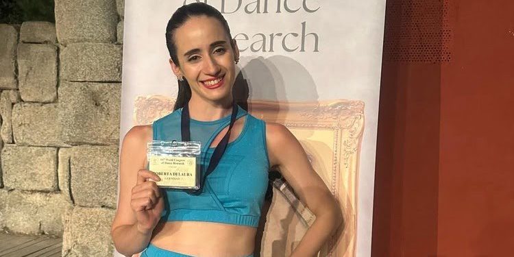 Roberta Di Laura incanta Atene: la danza tarantina conquista la scena internazionale