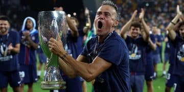 Supercoppa Europea, il Psg non si ferma: Aston Villa battuto 2-1. Kvaratskhelia e Doué regalano il trofeo a Luis Enrique
