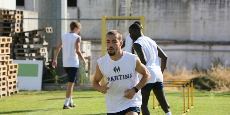Martina, nuovo rinforzo per la mediana: ufficiale l’arrivo del francese Thomas Fievez