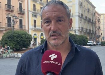Zambrotta a Taranto: «Stadio strepitoso, spero che il Taranto torni nel calcio che conta»