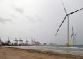 Eolico offshore, dimezzati i fondi per Taranto: allarme di istituzioni, imprese e sindacati