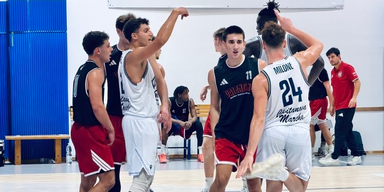 Mazzarella guida la Valentino alla vittoria: Castellaneta espugna Civitanova