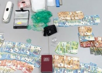 Pulsano, scoperta attività di spaccio in un esercizio commerciale: arrestato 54enne