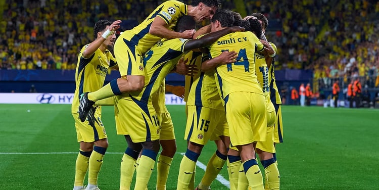 Champions League, il Napoli crolla a Vila-real: il Villarreal vince 3-1 e gli azzurri restano a zero punti