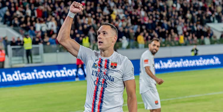 Rajkovic suona la carica: «Siamo il Taranto, dobbiamo vincere il campionato»