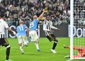 Serie A, 7ª giornata: Lecce corsaro a Udine, Milan e Inter vincono. Crolla la Juventus