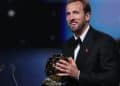 Harry Kane vince il Pallone d’Oro 2026: «Ce l’abbiamo fatta!». La dedica commossa alla moglie