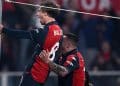 Serie A, il turno infrasettimanale ribalta la classifica: crolla la Juventus, poker del Napoli e Inter in vetta